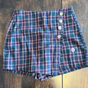 Aeropostale plaid skort. Size xs NWT